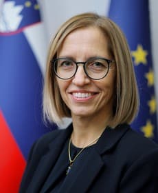 Prevolnik Rupel, Valentina