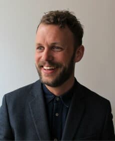 Leyi, Mikael